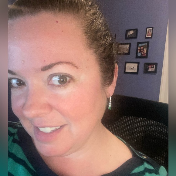 Swarovski Drop Earrings - Emerald - Picture 2 of 6